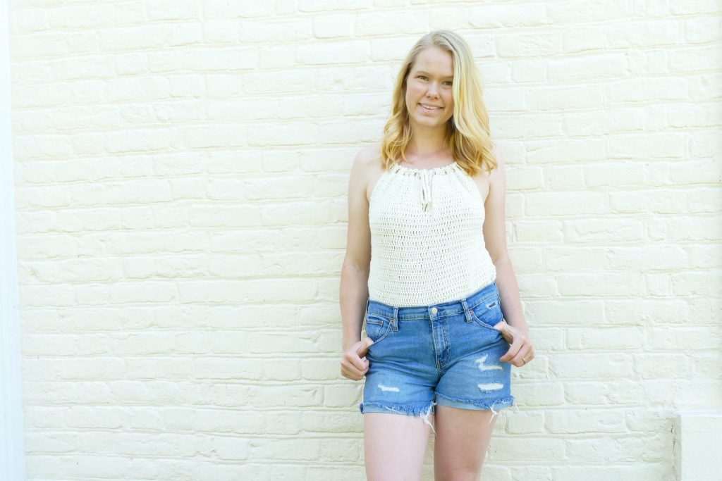 This Easygoing Crochet Summer Top is Comfortable, Easy to Make, and Suitable for Even Beginner Crocheters