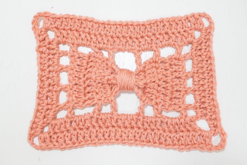 Crochet Bow Square laying flat